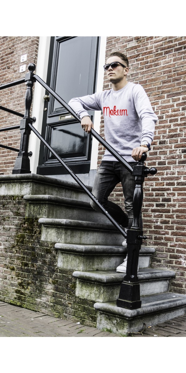 Sweater grijs | Mokum rood