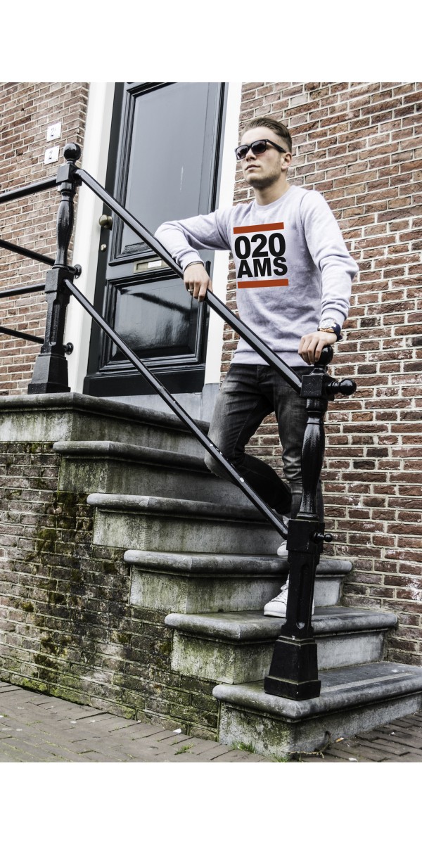 Sweater grijs | 020AMS zwart